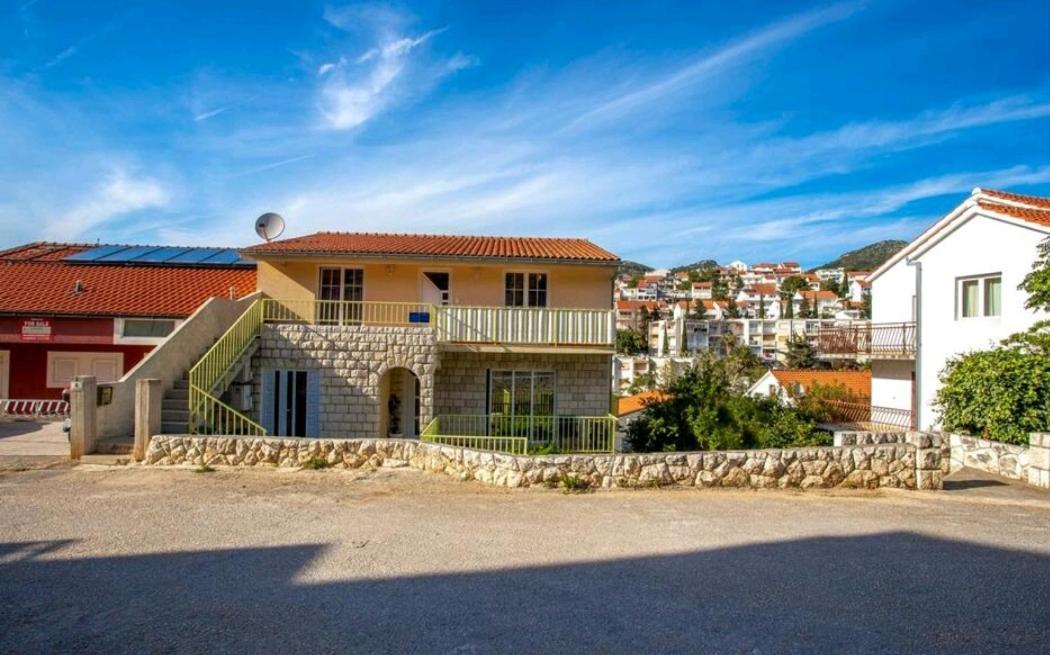 Apartament Green & Orange Hvar Town