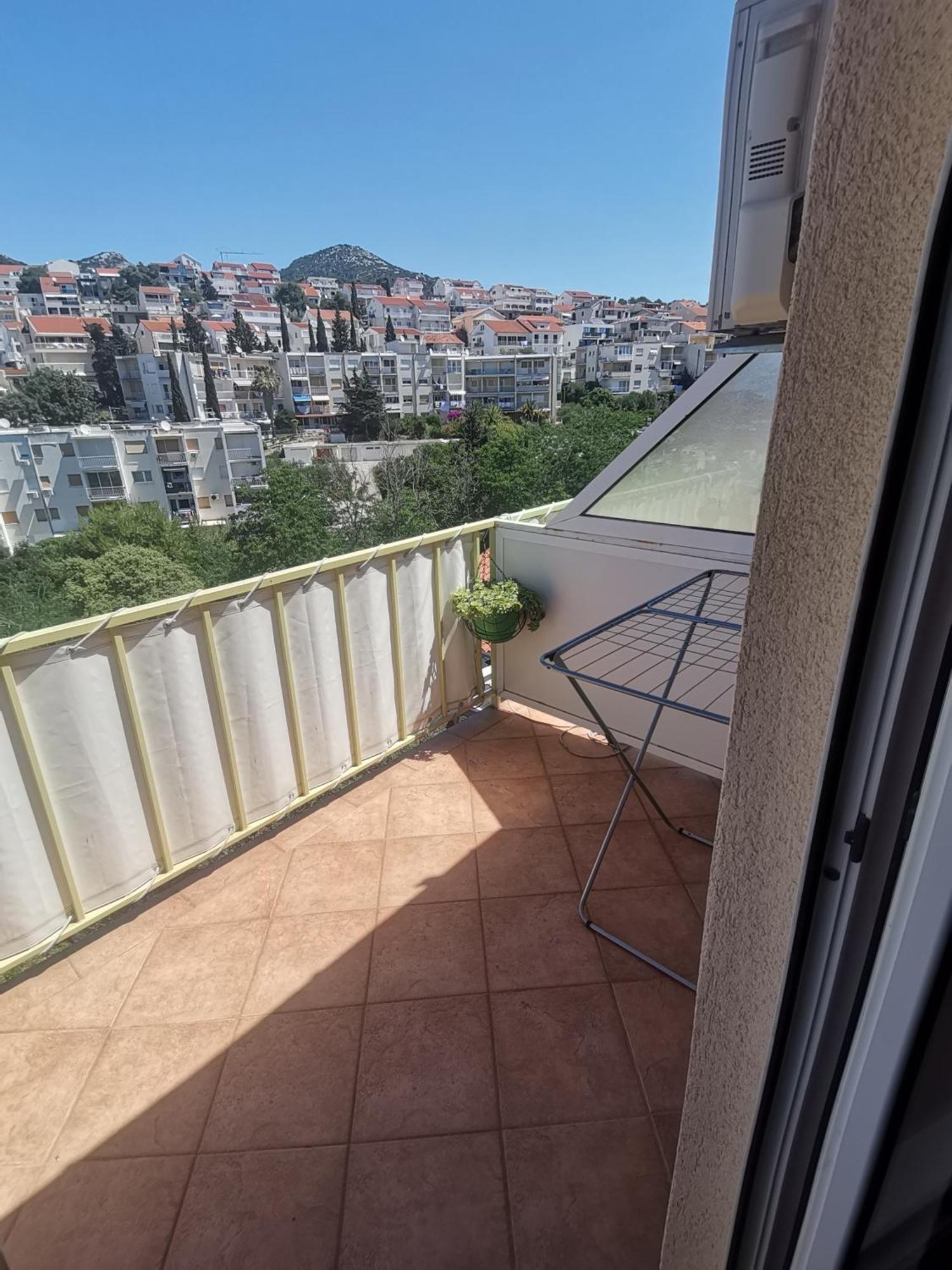 Apartament Green & Orange *
