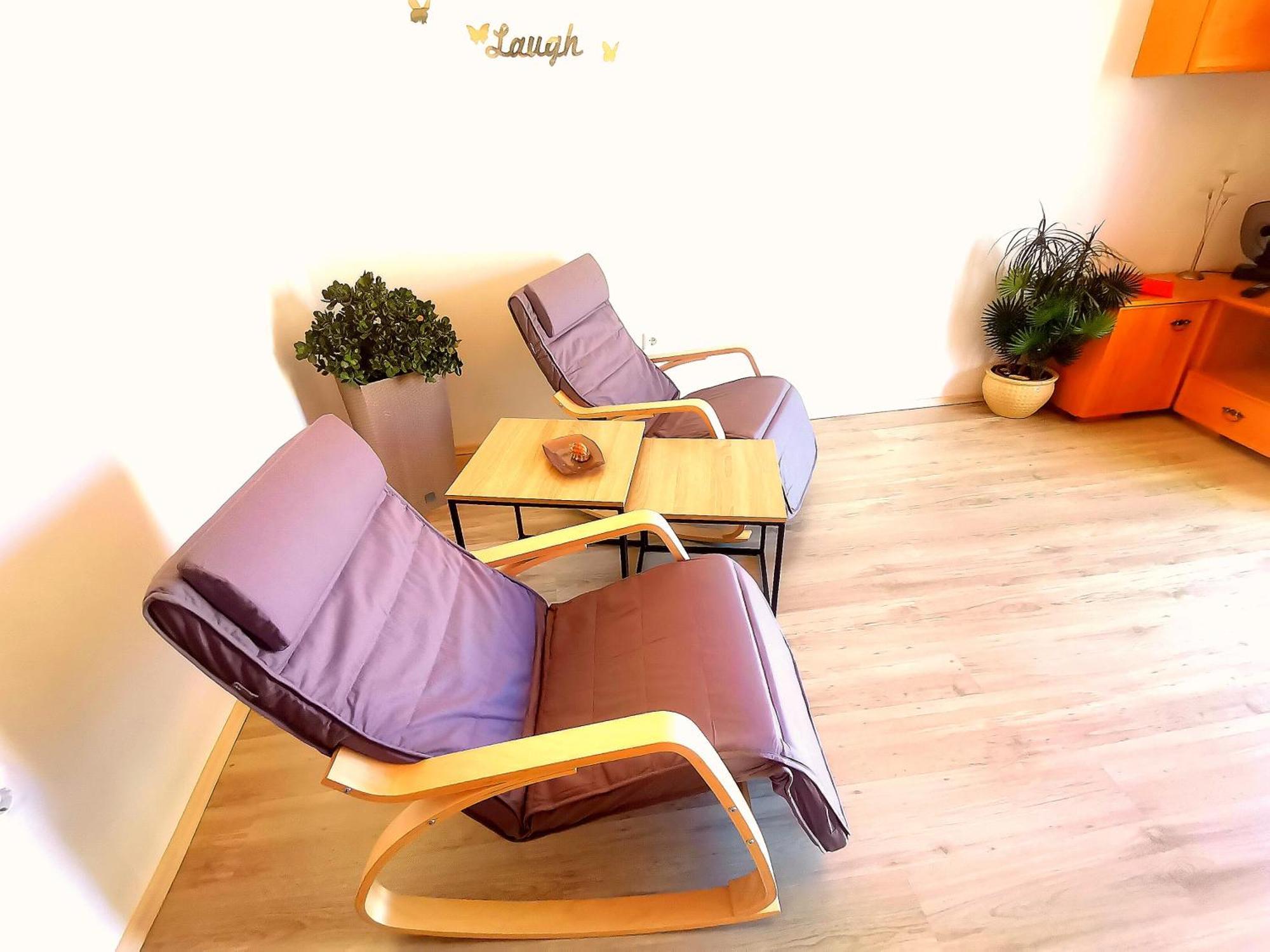 Apartma & Orange *